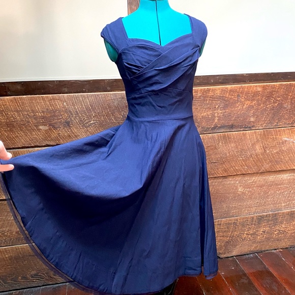 MUXXN Retro 50’s Bombshell Pinup Full Skirted Rockabilly Swing Dance Dress - Picture 3 of 15